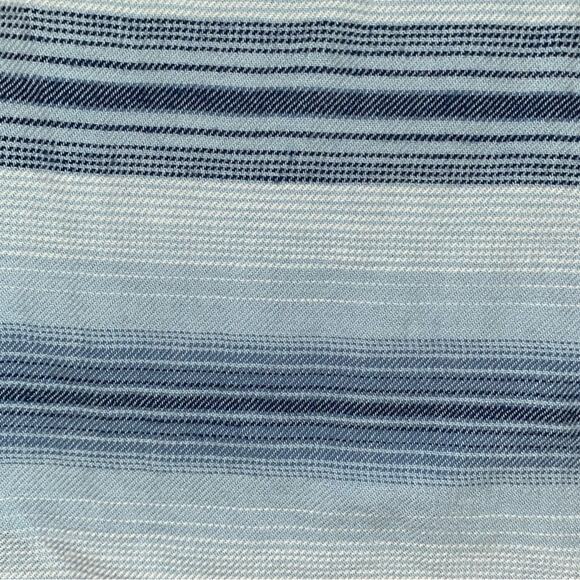 Patagonia $89 Fjord Organic Cotton Flannel Blue Stripe Mens MED EUC - Picture 8 of 9